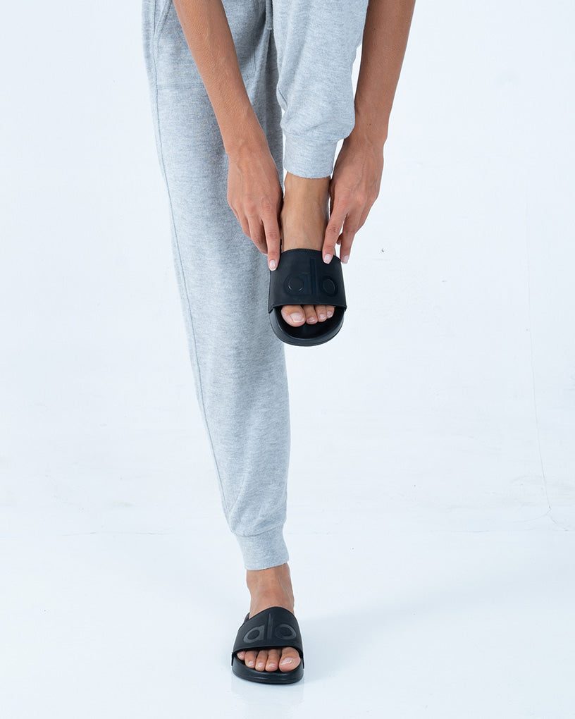 Alo Yoga 9 Women's It Slide 2 - Black/Black