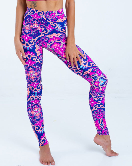 K-Deer SMALL High-Waist Medallion Legging - Boho Nouveau