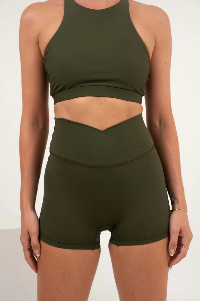 Uma Mamma asa mid shorts olive yoga short bali indonesia