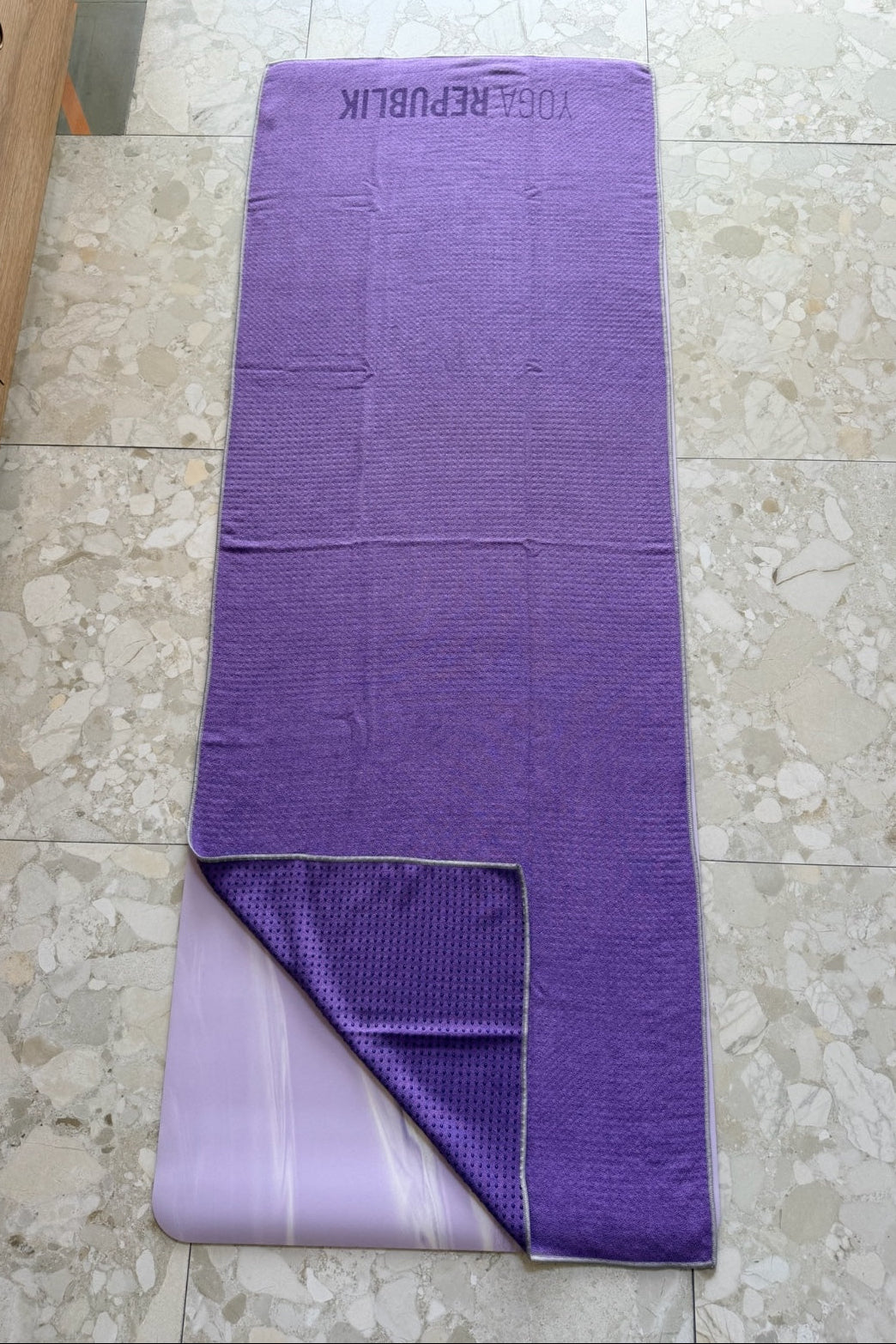 YR Skidless Mat Towel