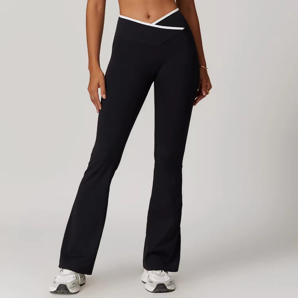 YR YS143 Flare Legging - Black
