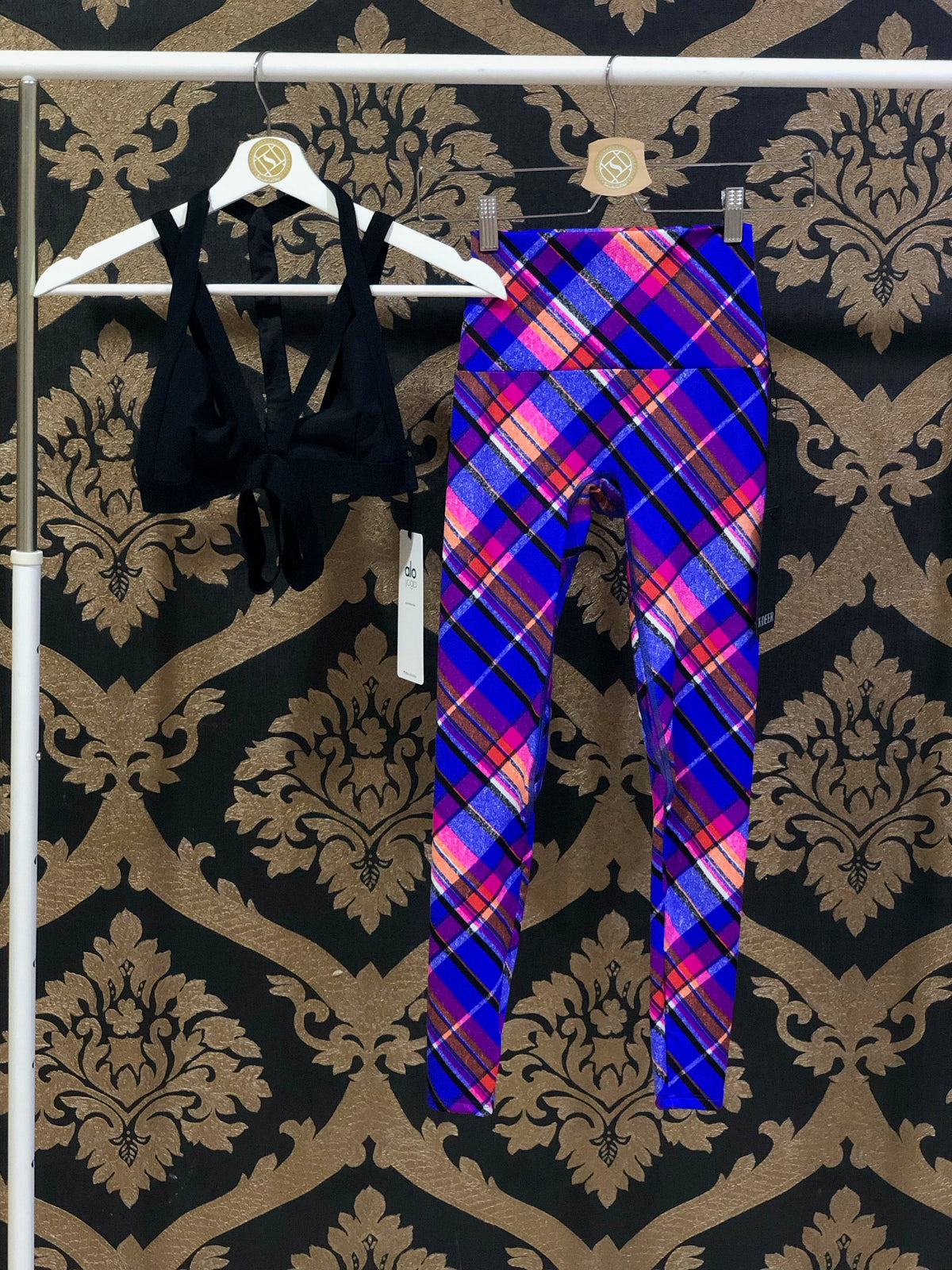 K-Deer XS Textured Plaid 7/8 Sneaker Length Legging - Flex
