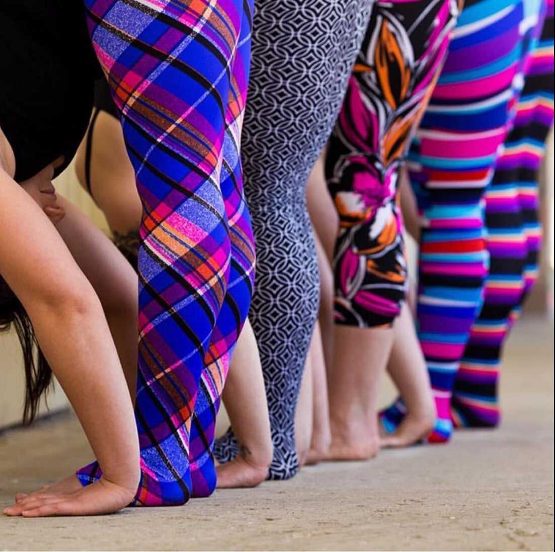 K-Deer XS Textured Plaid 7/8 Sneaker Length Legging - Flex