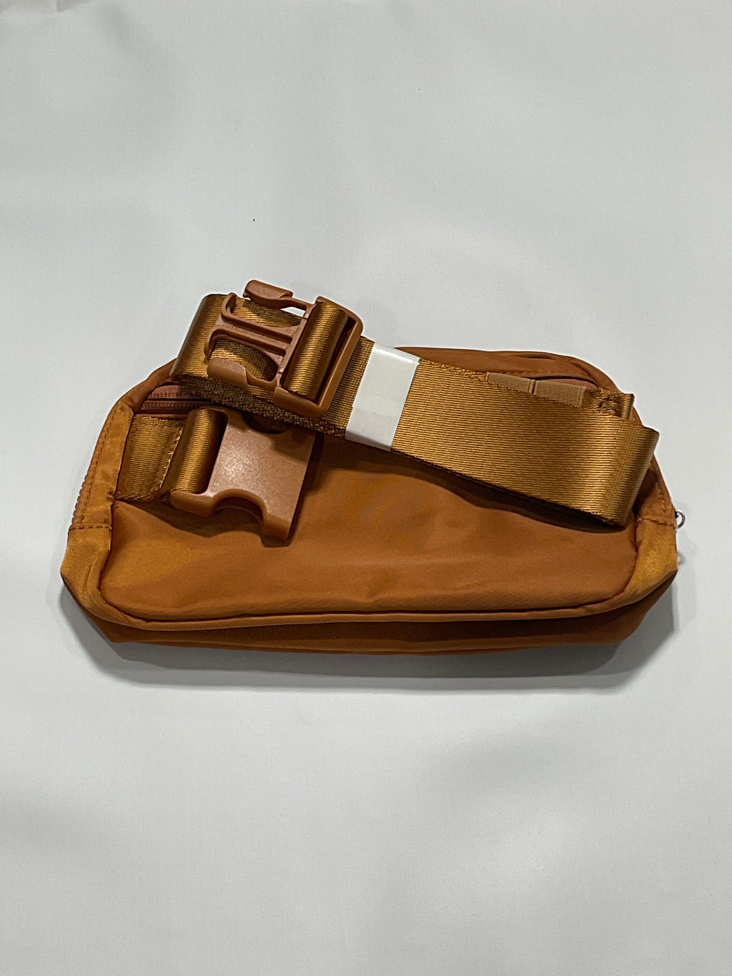 Lululemon Everywhere Belt Bag 1L - Caramel