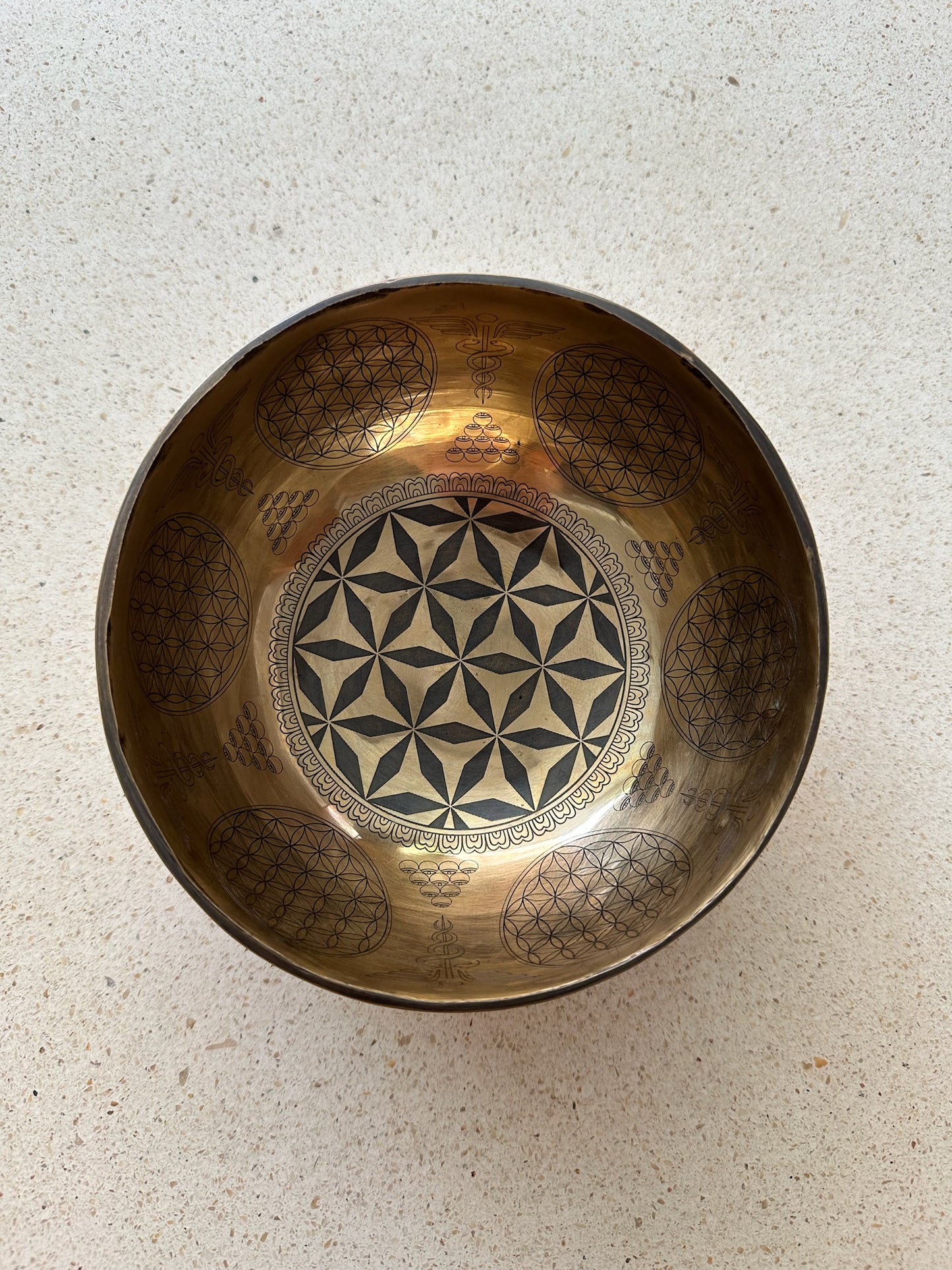 YR Singing Bowl - Flowers of Life and Om