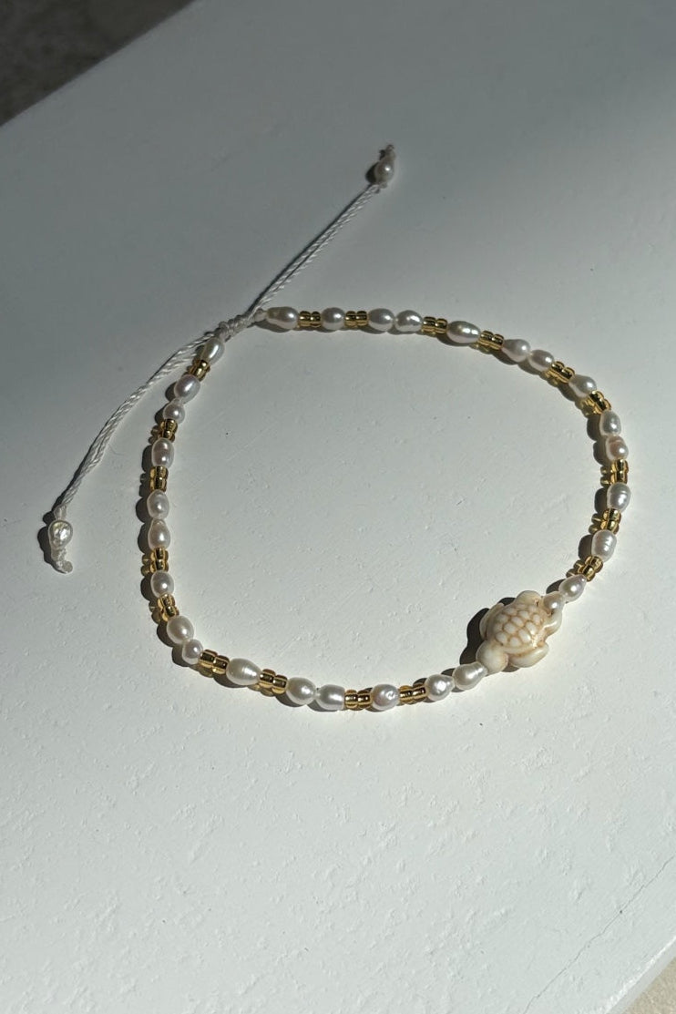 Mutiara Freshwater Pearl Turtle Bracelets