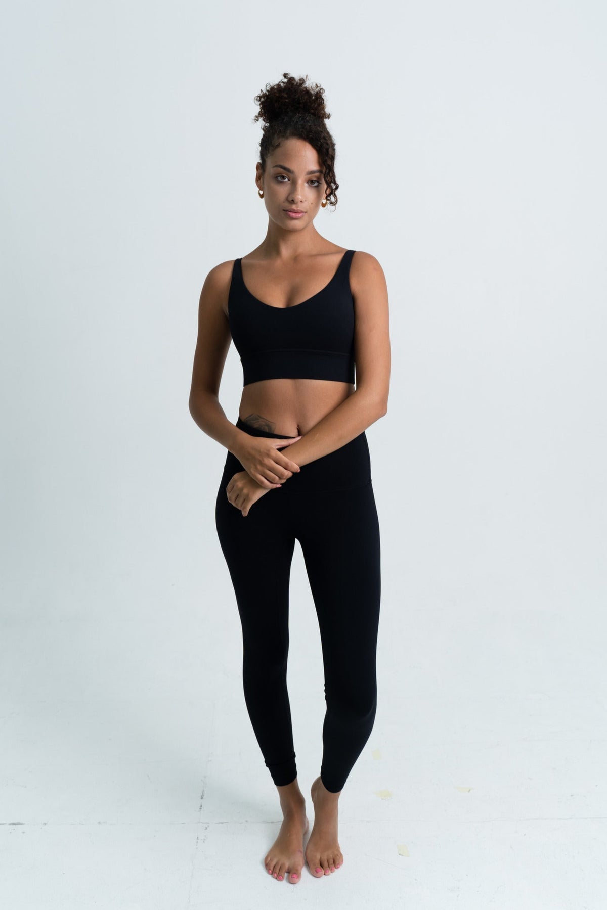 YR Aurora Bra Legging Set black matching yoga set at Yoga Republik Bali