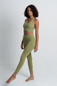 Rok Tenis Aces KECIL Alo Yoga - Limun Stroberi
