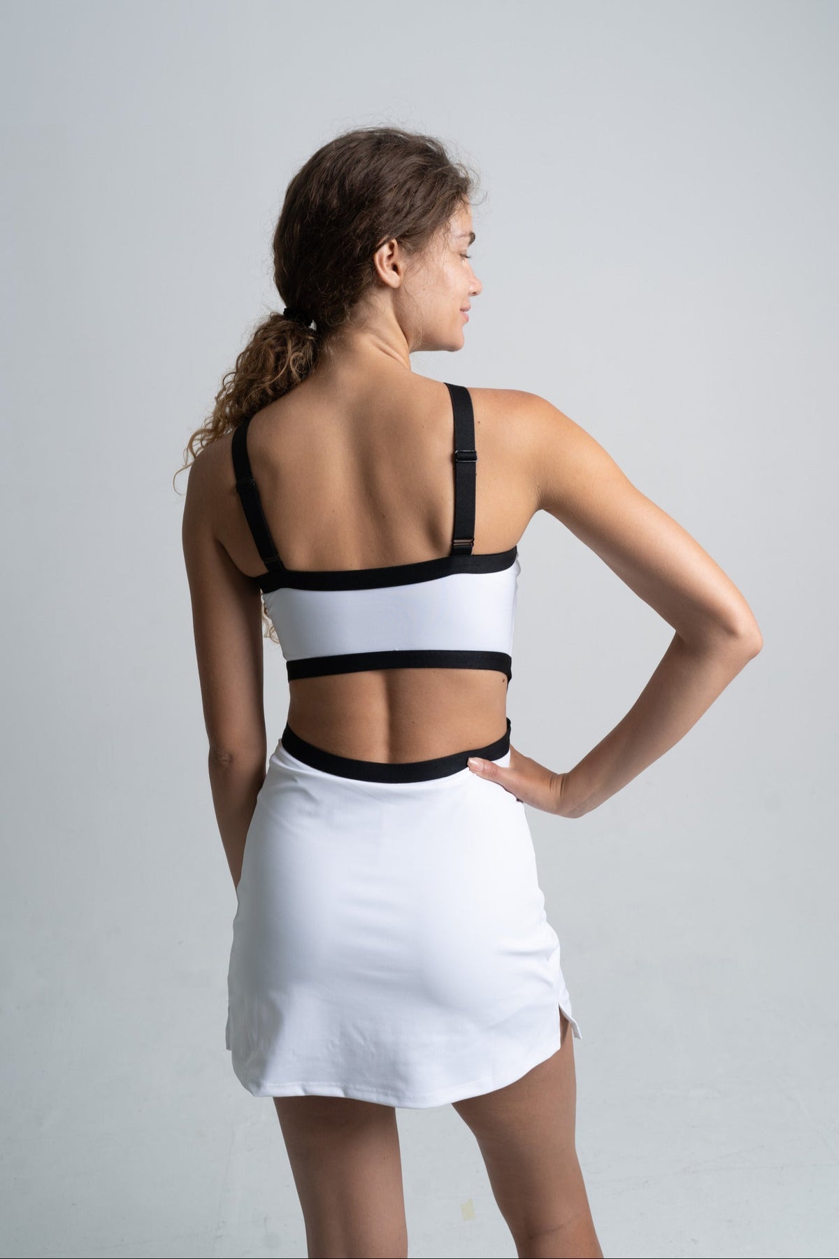 Bodysuit Alo Yoga XS Airlift Barre - Hitam