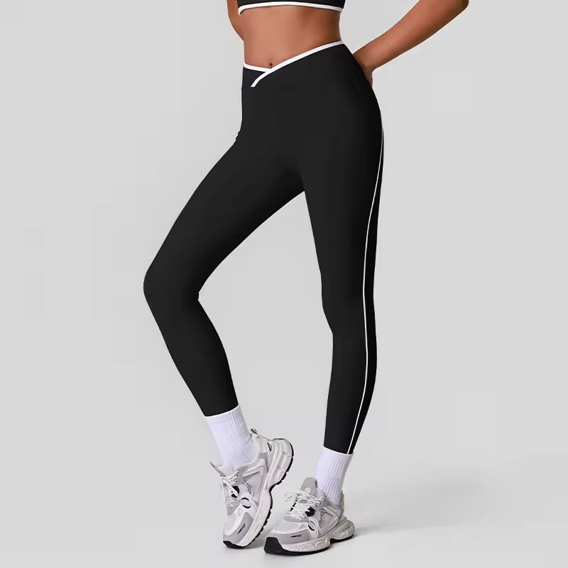 Rok Tenis Aces KECIL Alo Yoga - Limun Stroberi