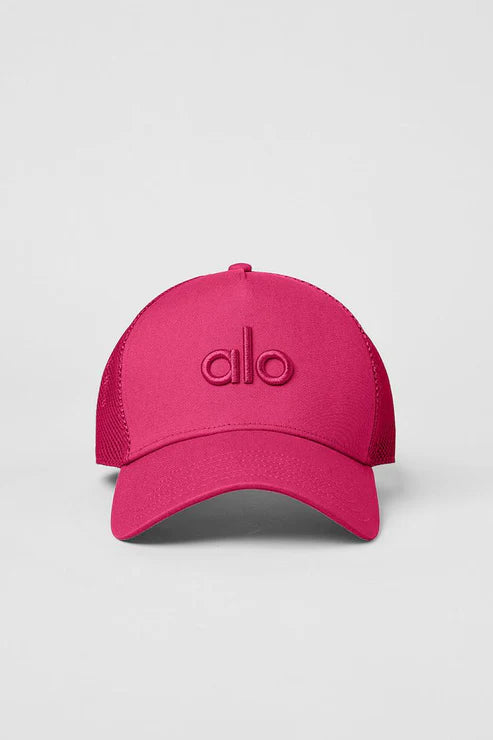 Alo Yoga District Trucker Hat - Pink Summer Crush