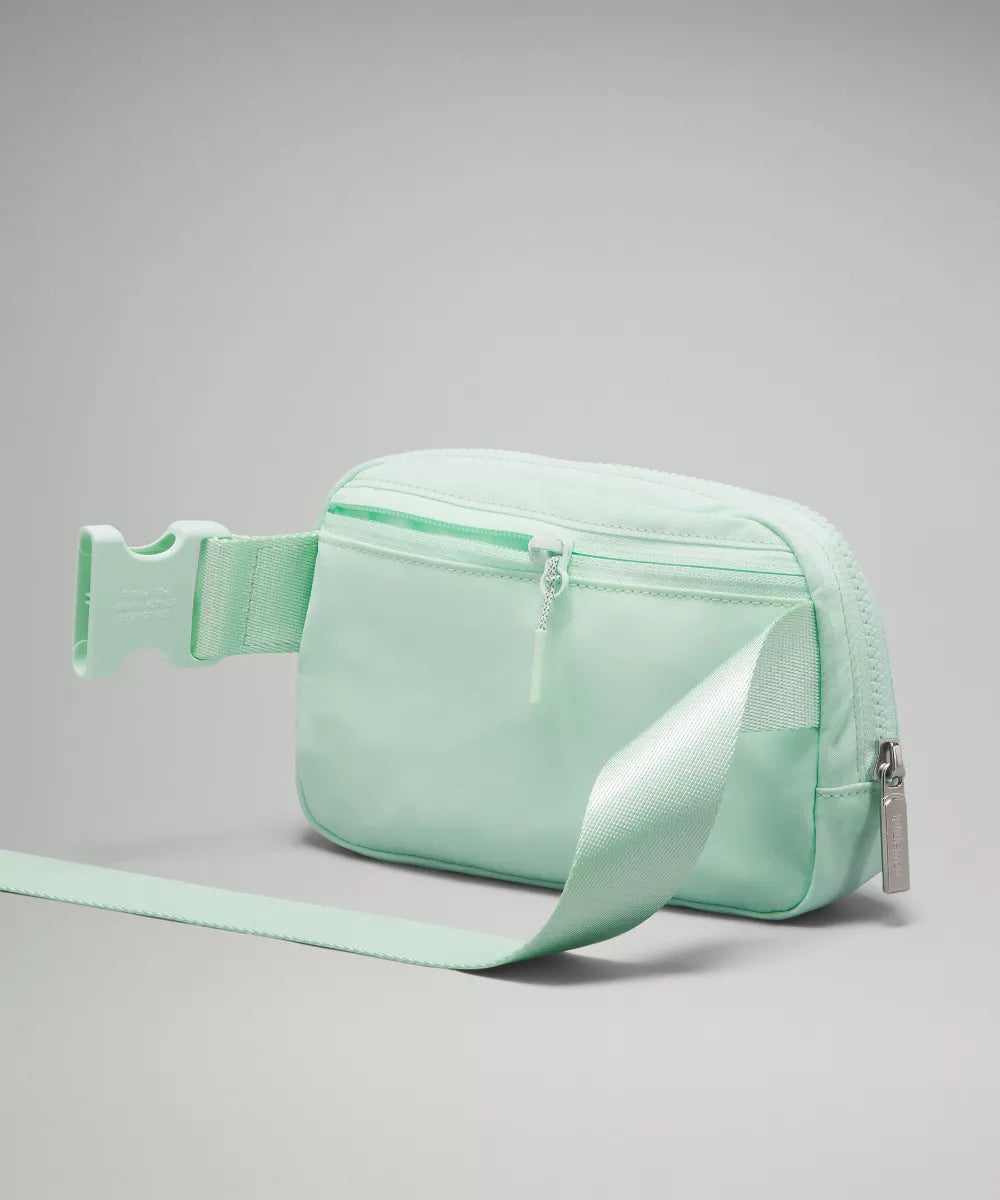 Lululemon Everywhere Belt Bag 1L – Bali
