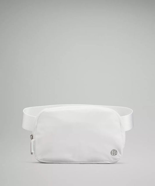 Lululemon Everywhere Belt Bag 1L - White