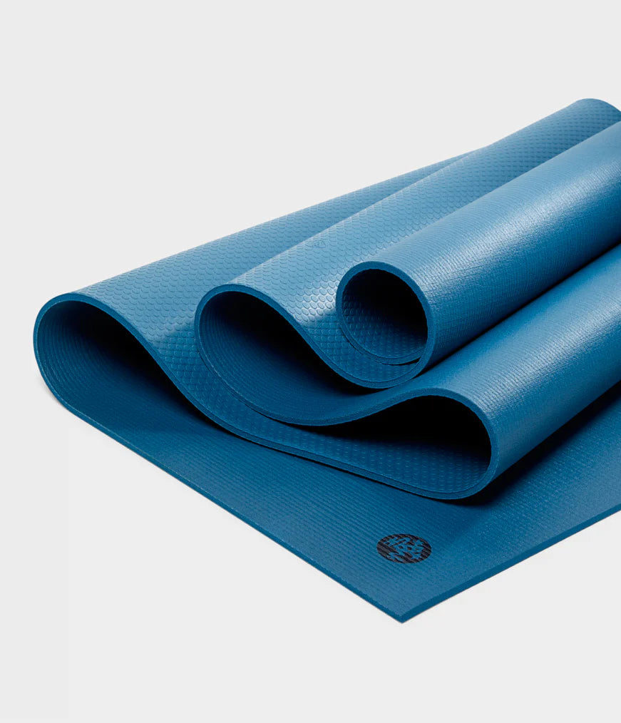 Manduka PRO 71 yoga mat 6mm aquamarine at Yoga Republik authorized reseller Canggu Bali