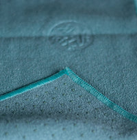 Manduka Yogitoes yoga mat towel wasabi green at Yoga Republik authorized reseller Bali
