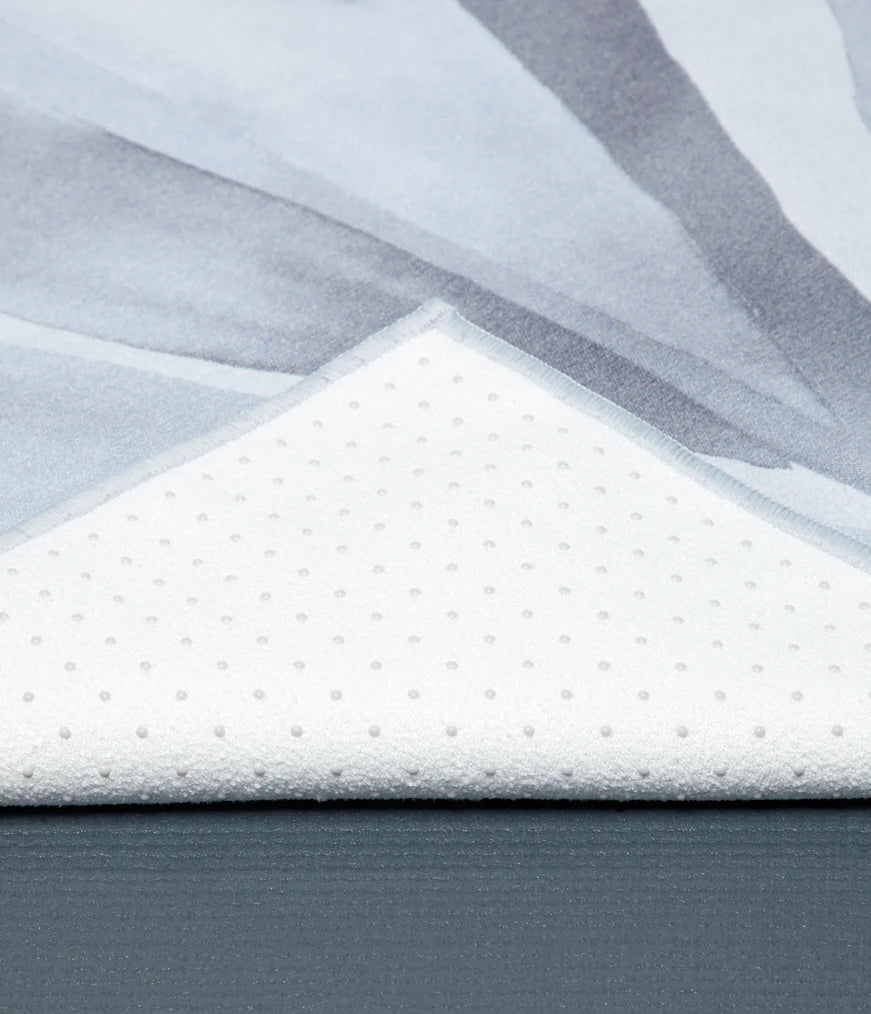 Manduka Yogitoes yoga mat towel Diamond Invincible at Yoga Republik authorized reseller Bali