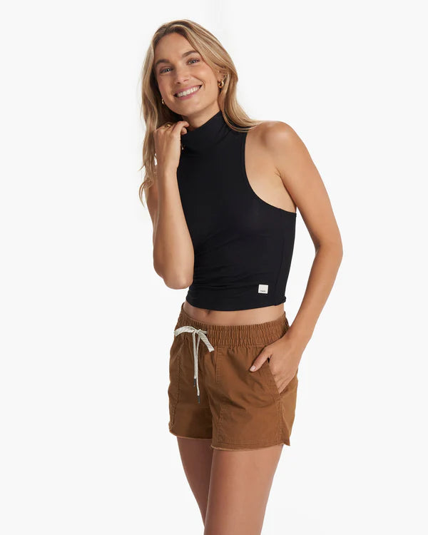 Vuori Cove Funnel Neck Tank black at Yoga Republik Canggu Bali