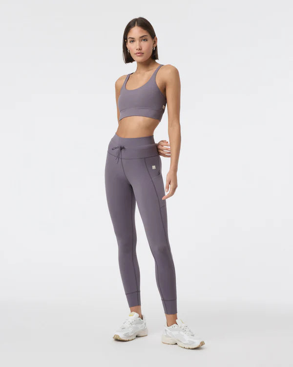Vuori Daily Pocket Legging lunar gray at Yoga Republik Canggu Bali