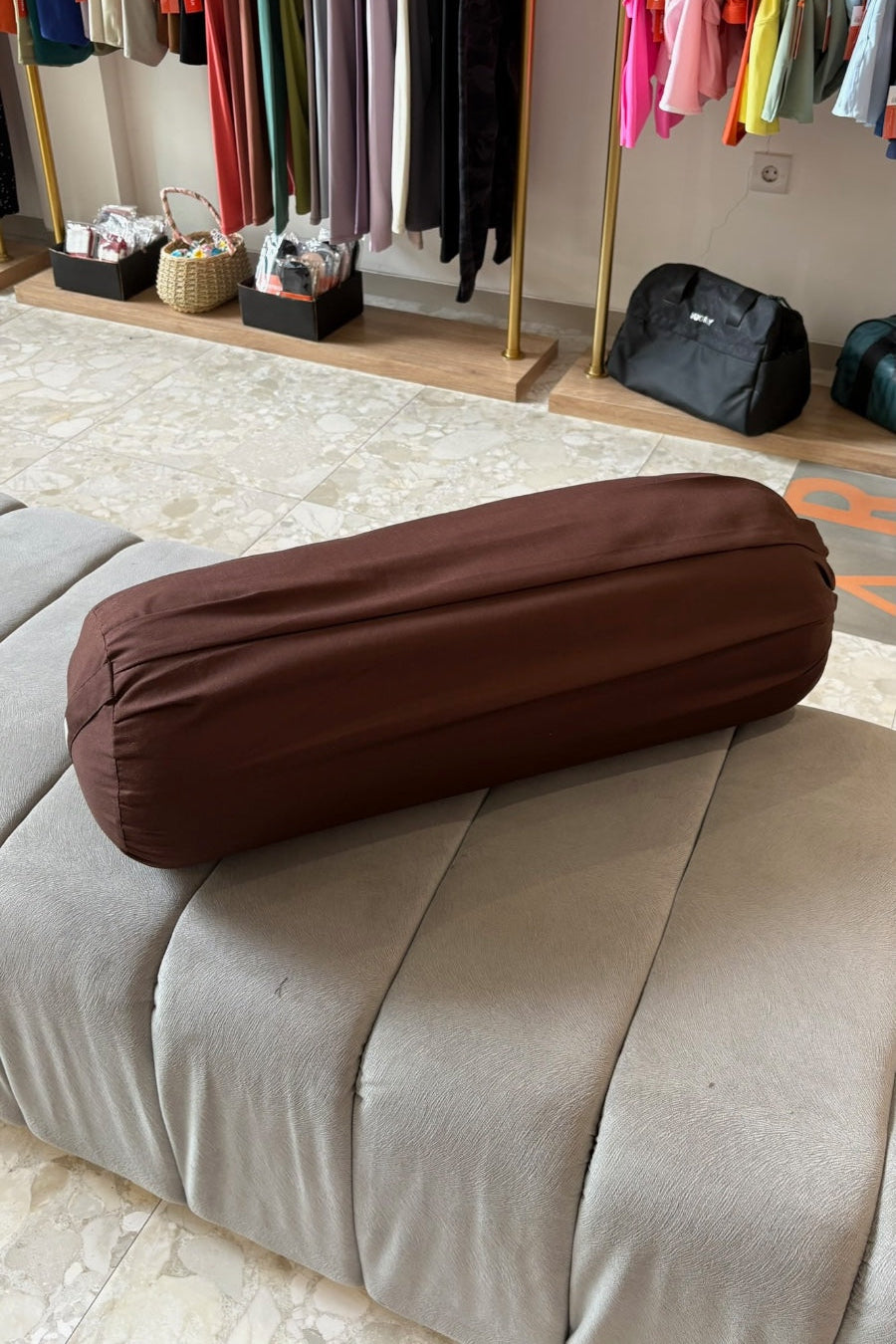 YR Bolster Round