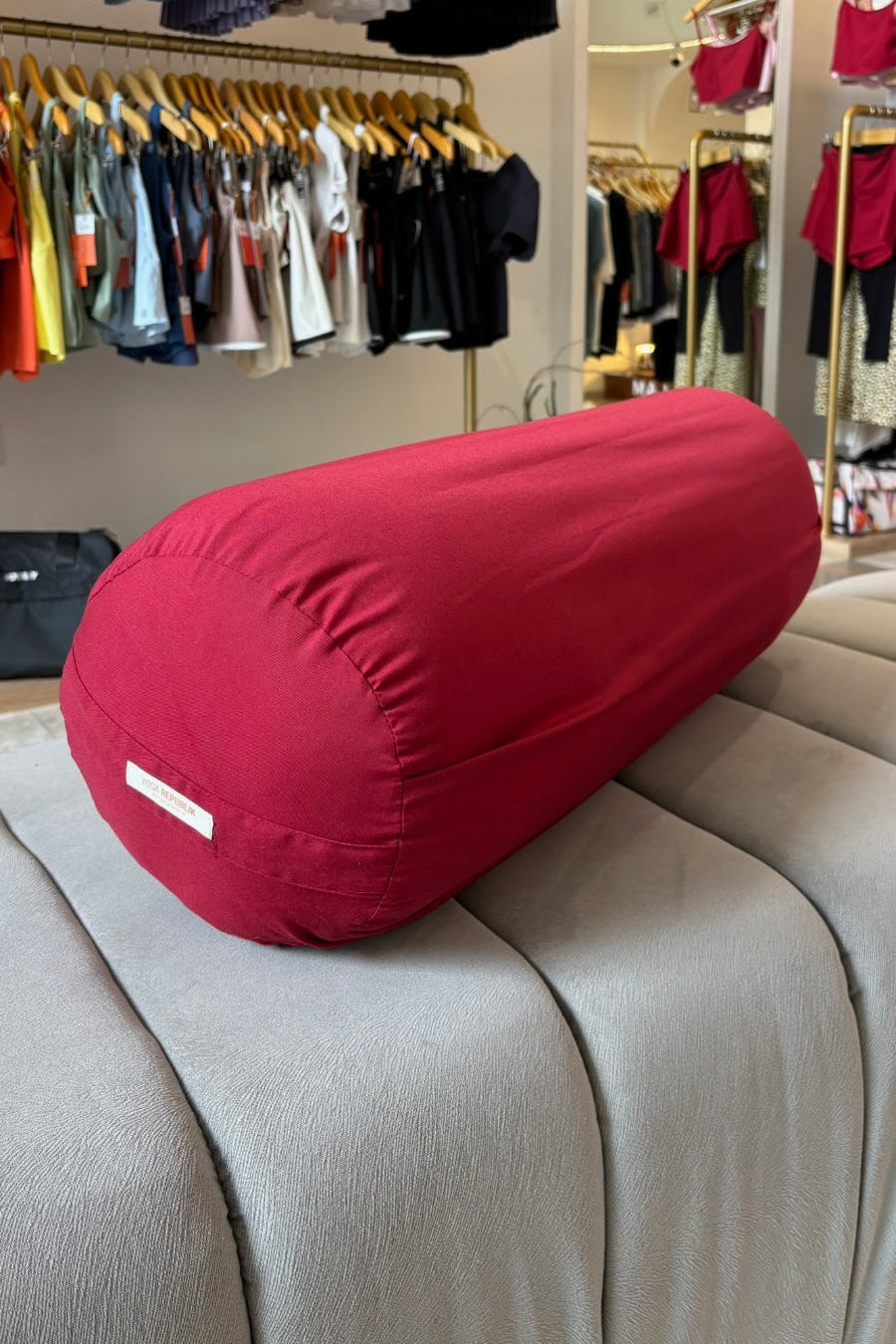 YR Bolster Round