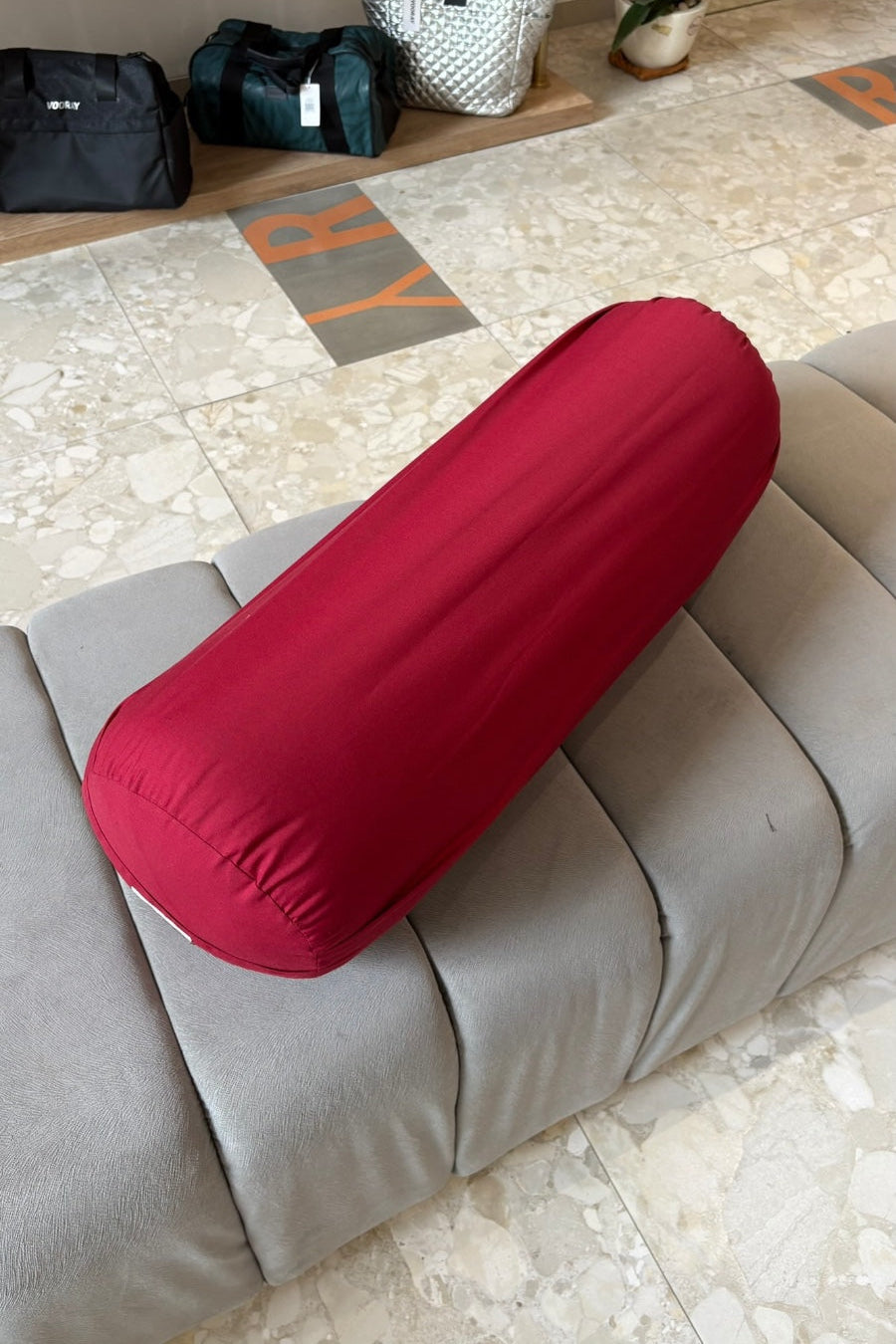 YR Bolster Round