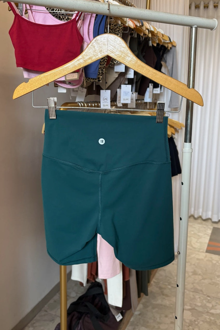 Rok Tenis Aces KECIL Alo Yoga - Limun Stroberi
