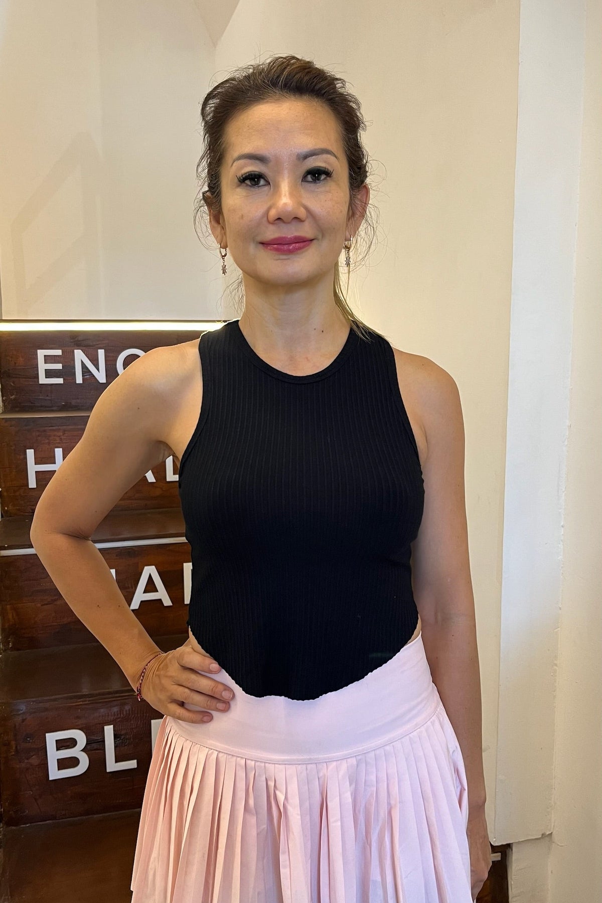 Rok Tenis Aces KECIL Alo Yoga - Limun Stroberi