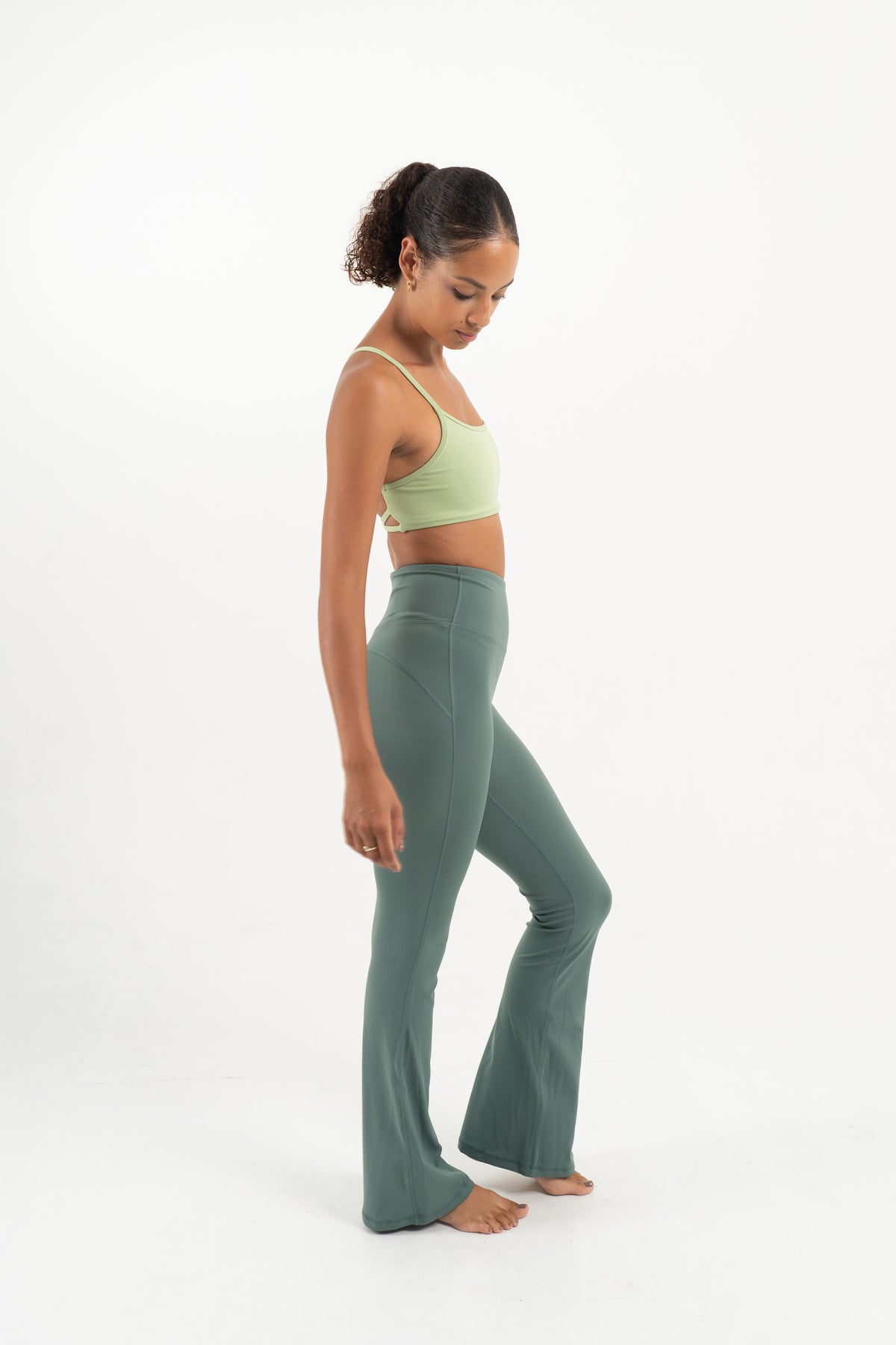 YR Naomi Flare Legging forest green at Yoga Republik Bali