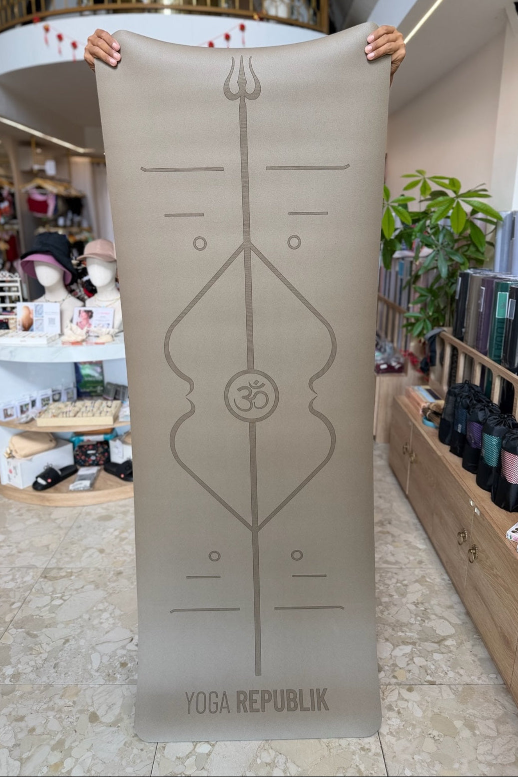YR Travel Mat 1.5mm PU Rubber Om Align design Matras yoga anti slip travel at Yoga Republik Bali Indonesia