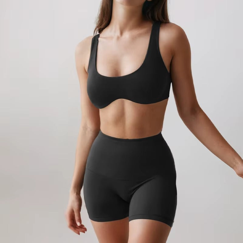 YR Sia Maya Short Set black matching activewear at Yoga Republik Bali