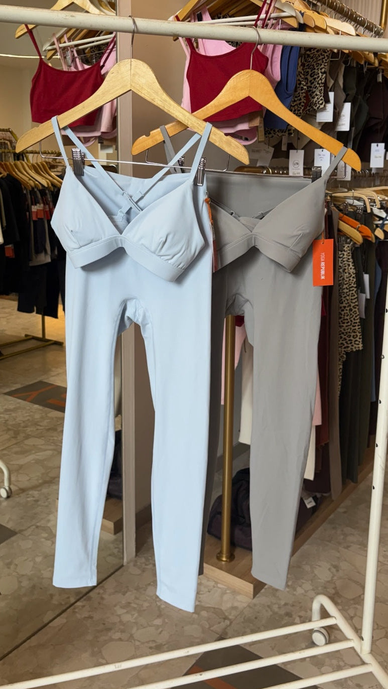 YR Twist Bra Legging Set Sport Bra Legging Yoga Bali Indonesia
