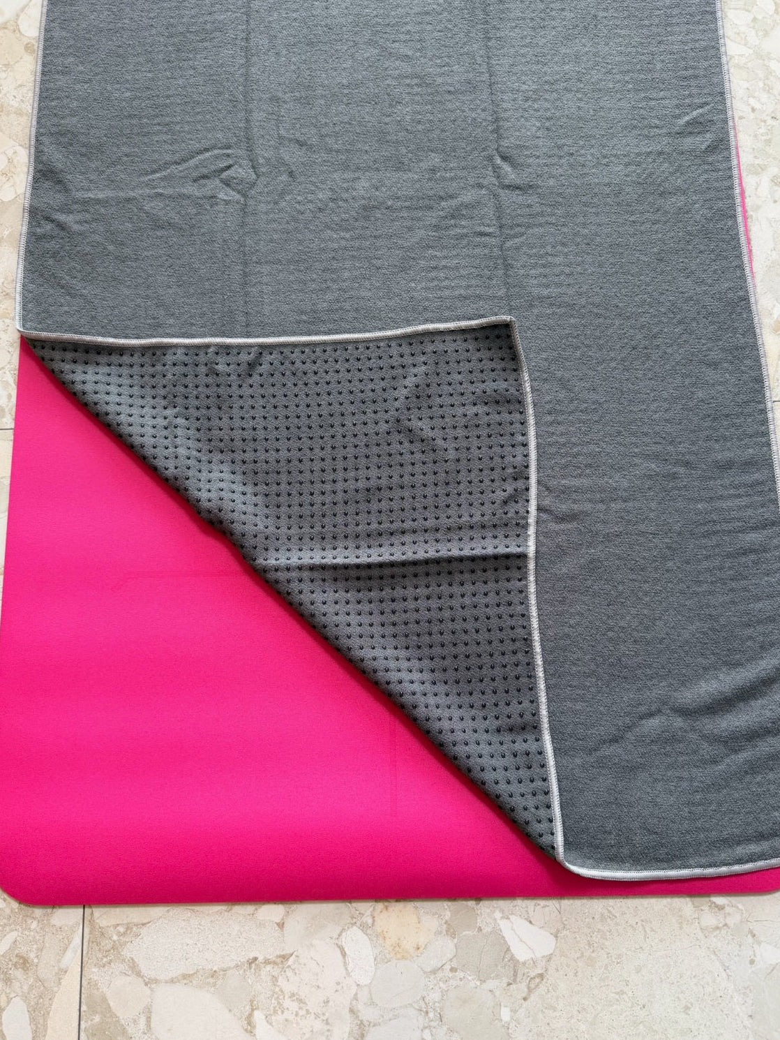 YR Skidless Mat Towel