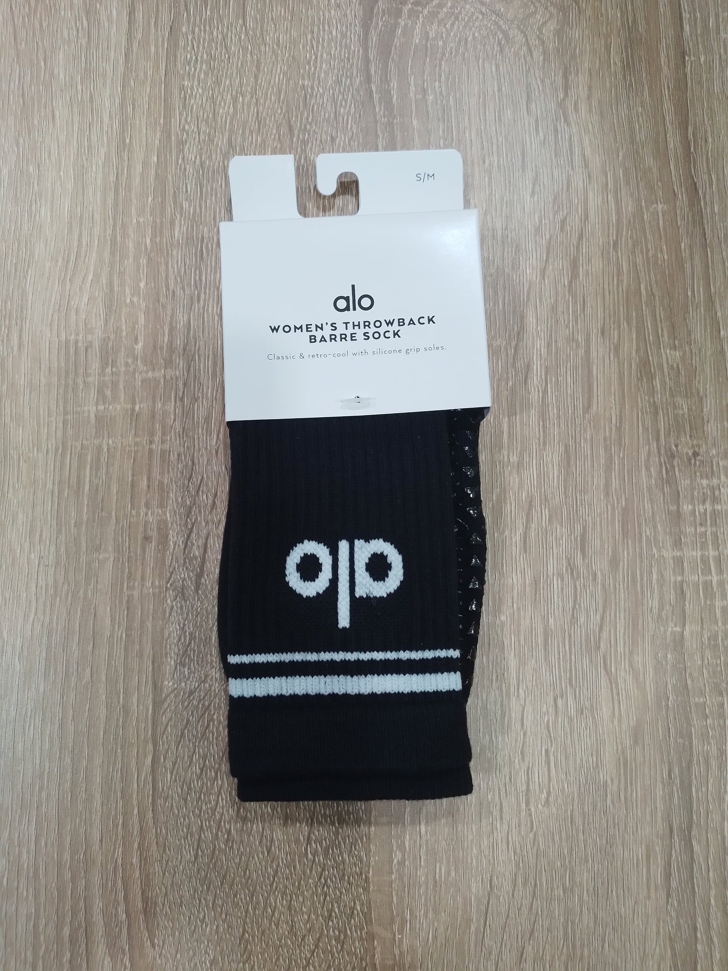 Alo Yoga M/L Women's Throwback Barre Sock - Black/White