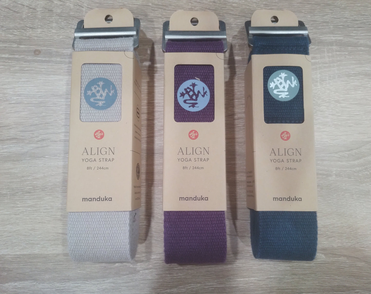 Tali Yoga Manduka ALIGN - Kehadiran