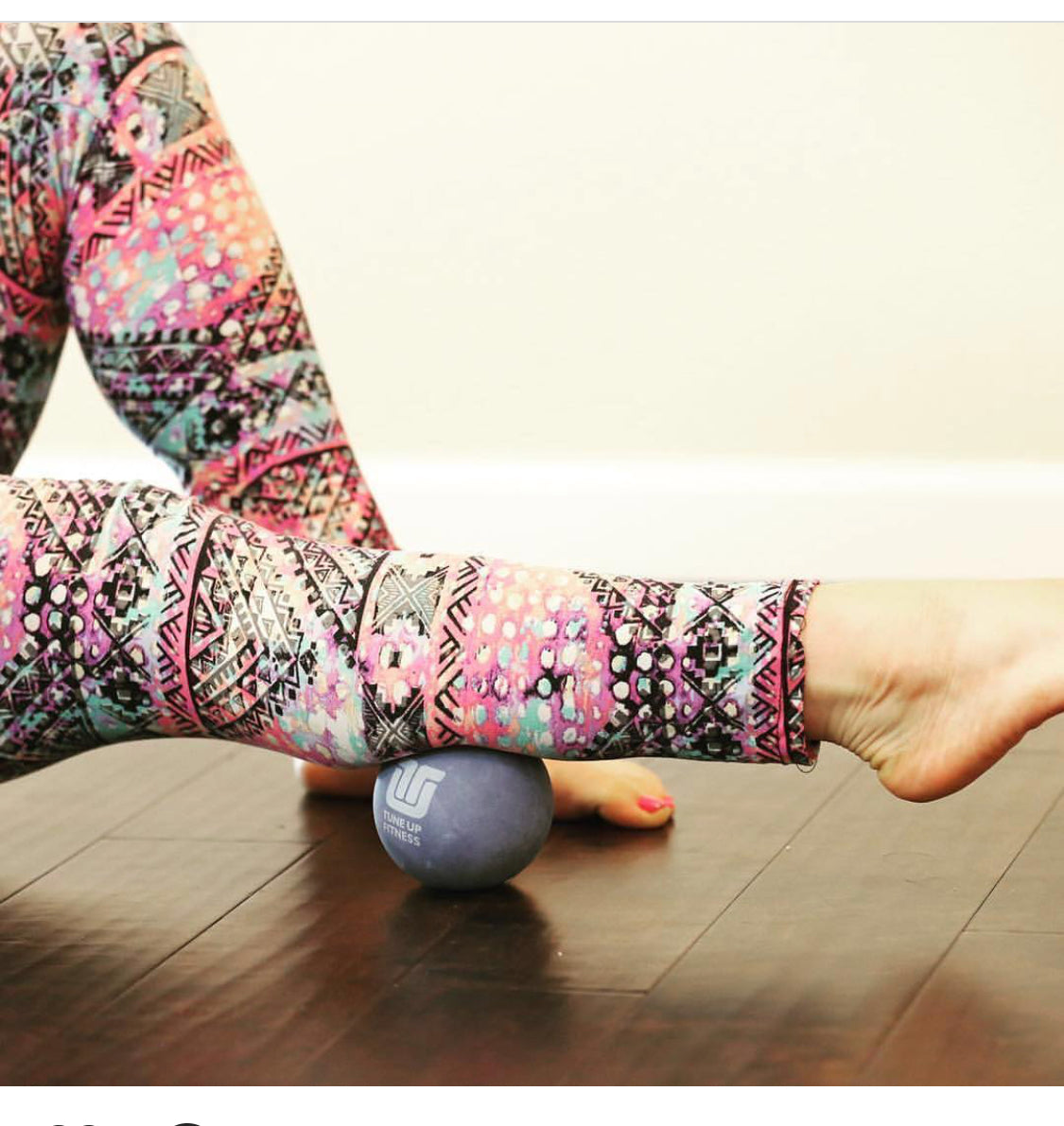 Yoga Tune Up Bola Alfa