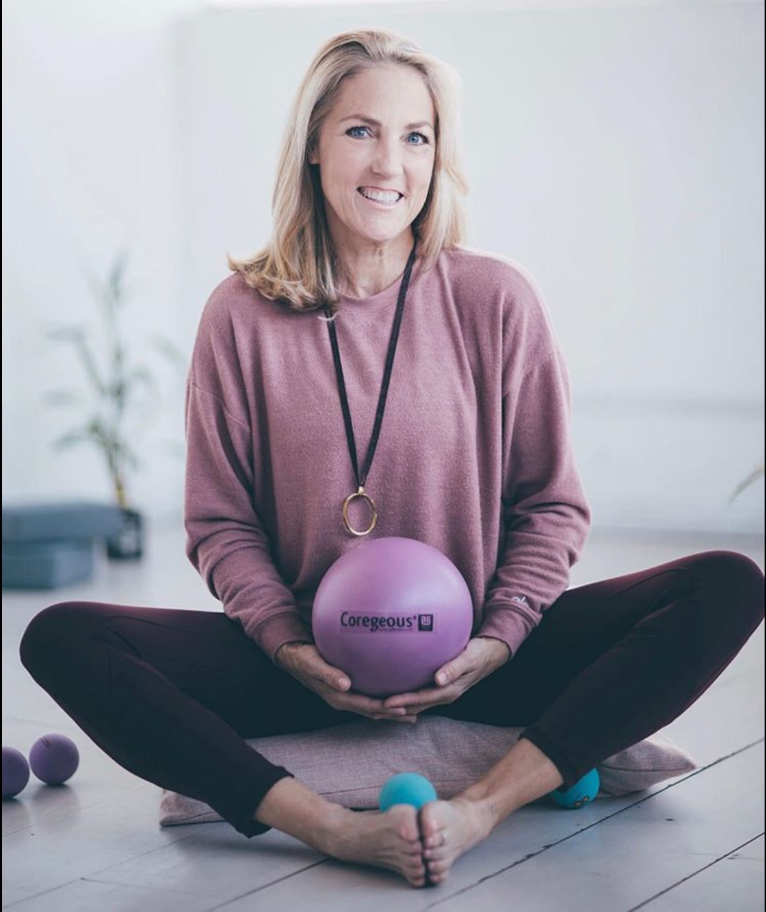 Yoga Tune Up Coregeous Ball - Iris
