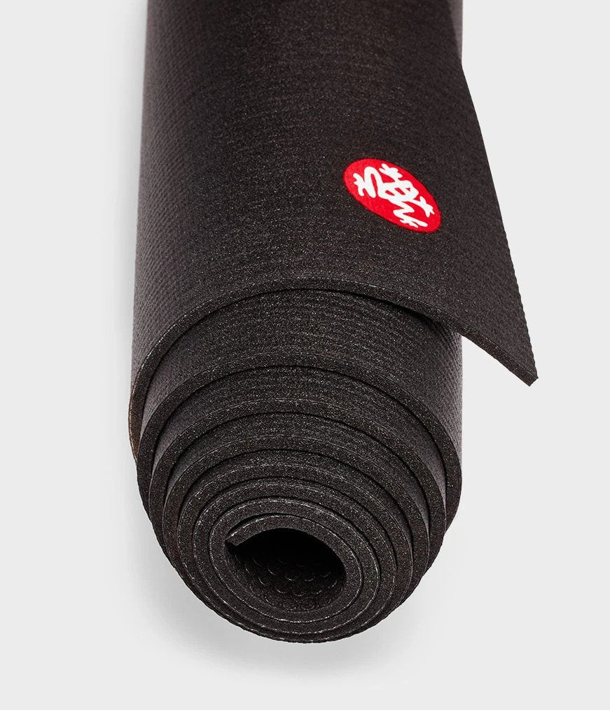 Manduka Prolite 71" Yoga Mat 4.7mm - Hitam