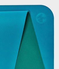 Manduka Begin yoga mat 5mm bondi blue at Yoga Republik authorized reseller Canggu Bali