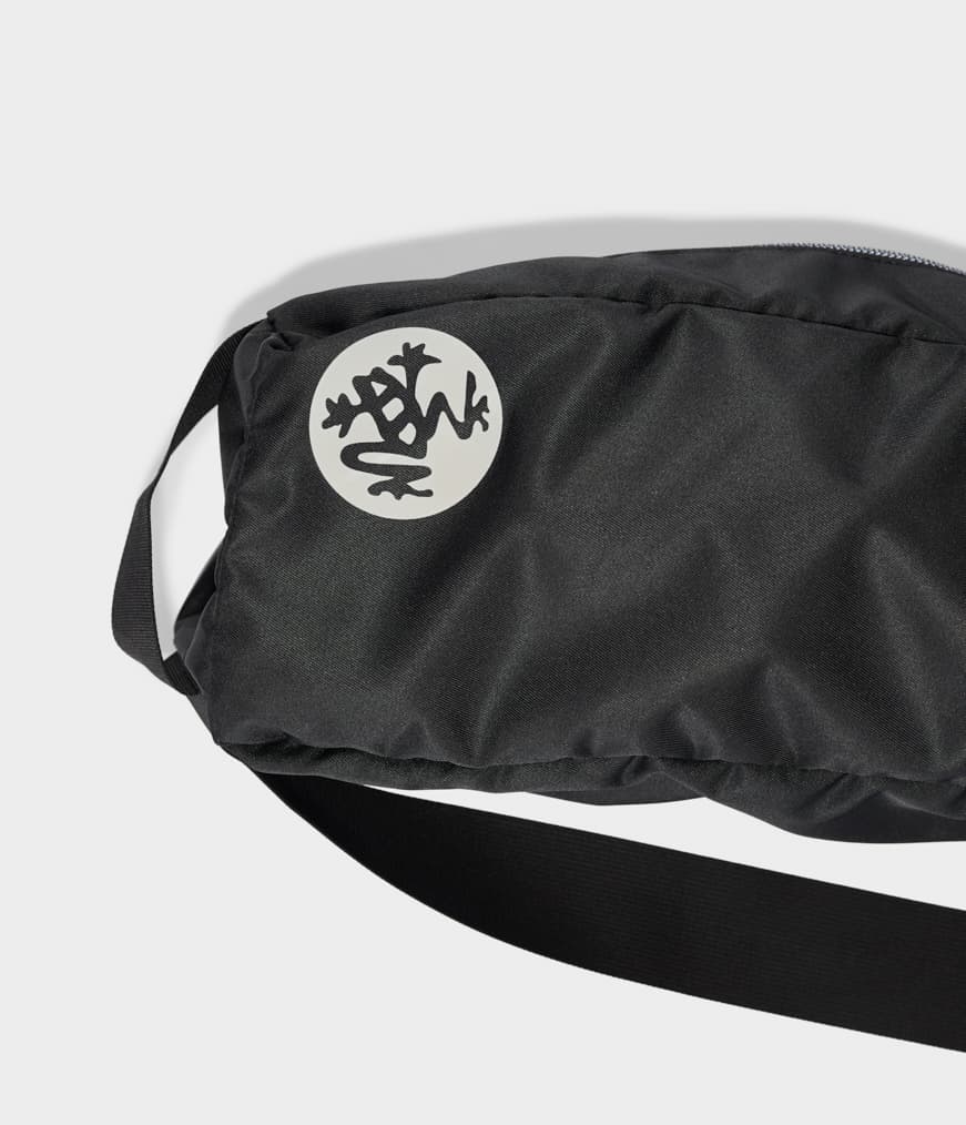 Manduka Go Light 3.0 Mat Carrier - Hitam