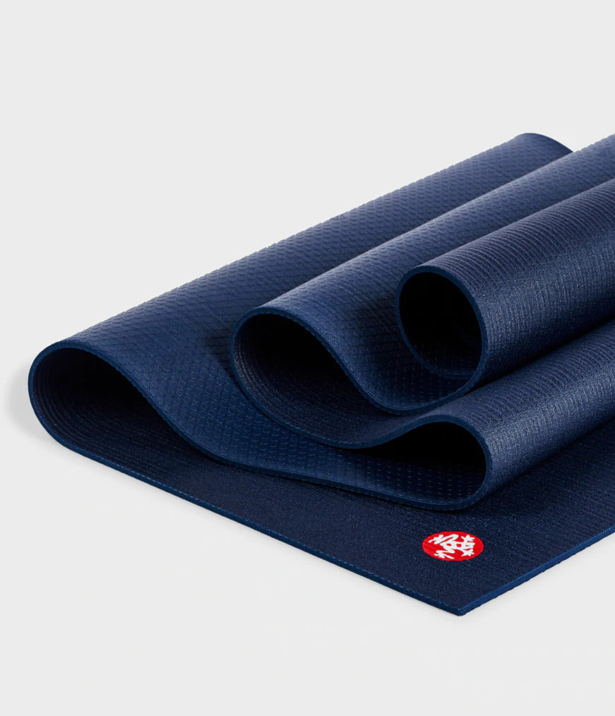 Manduka Prolite 71" Yoga Mat 4.7mm - Tengah Malam