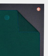 Manduka Yogitoes yoga mat towel deep sea blue at Yoga Republik authorized reseller Bali